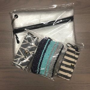 Lot NIB Qalo Accessories